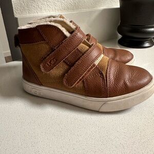 Boys ugg boots
